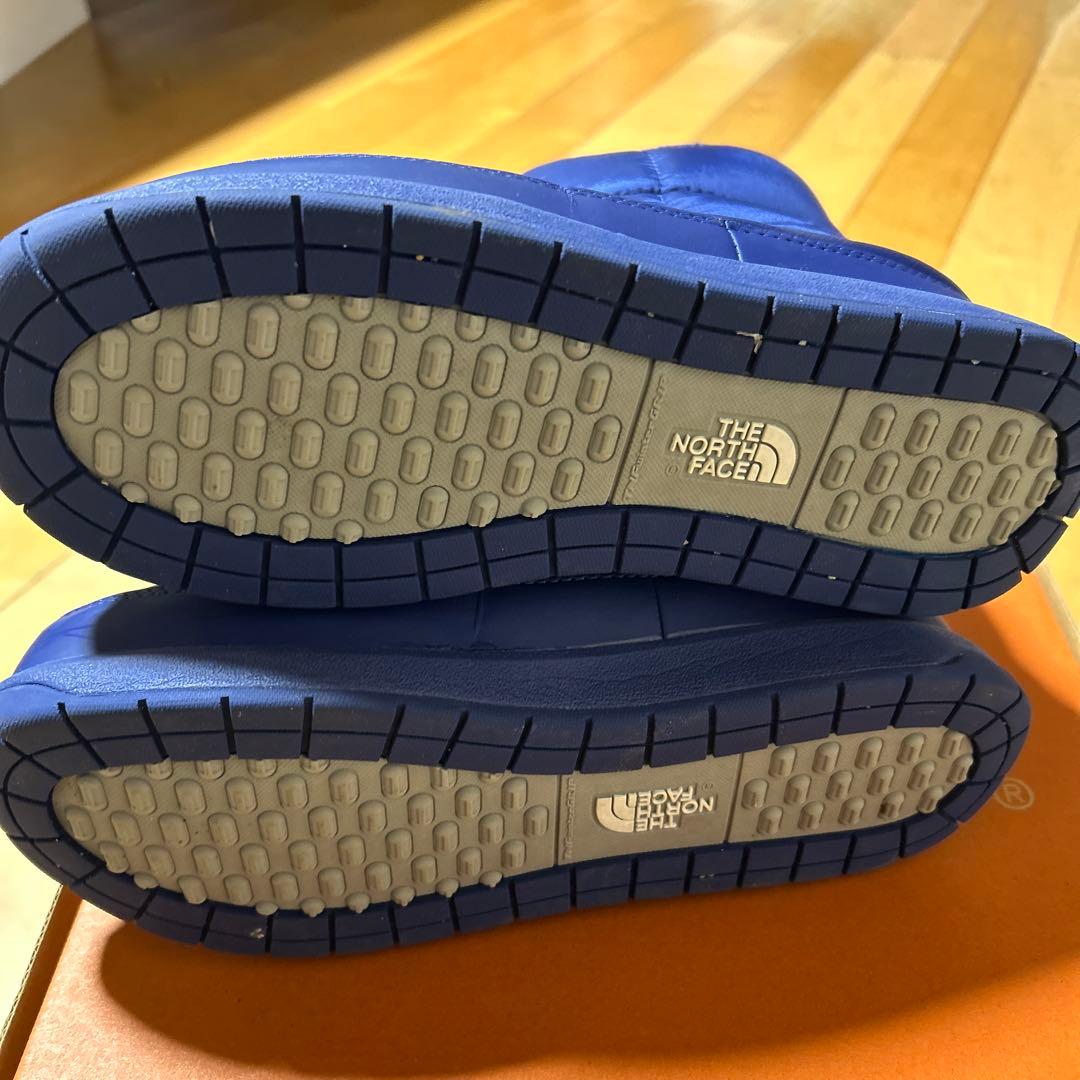 ぷ*ン様 THE NORTH FACE Short ヌプシ　25.0