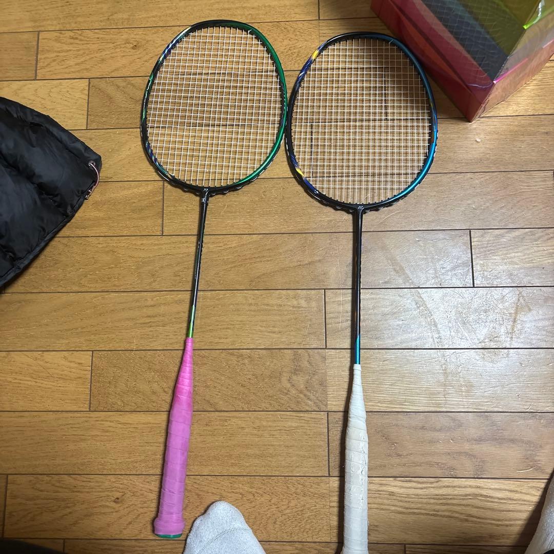 ムラサキバドミントンラケット