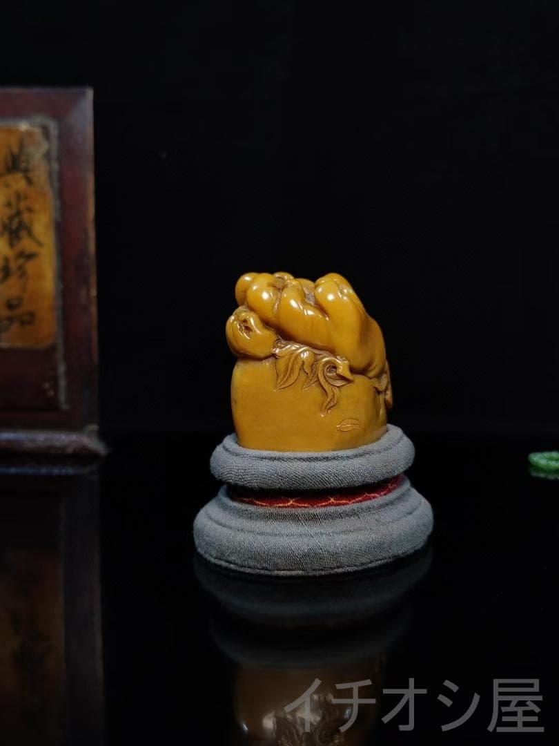 【福寿双全】印鑑｜寿山石田黄石の印章｜福广作款｜天然石｜細密彫｜開運置物｜座付き