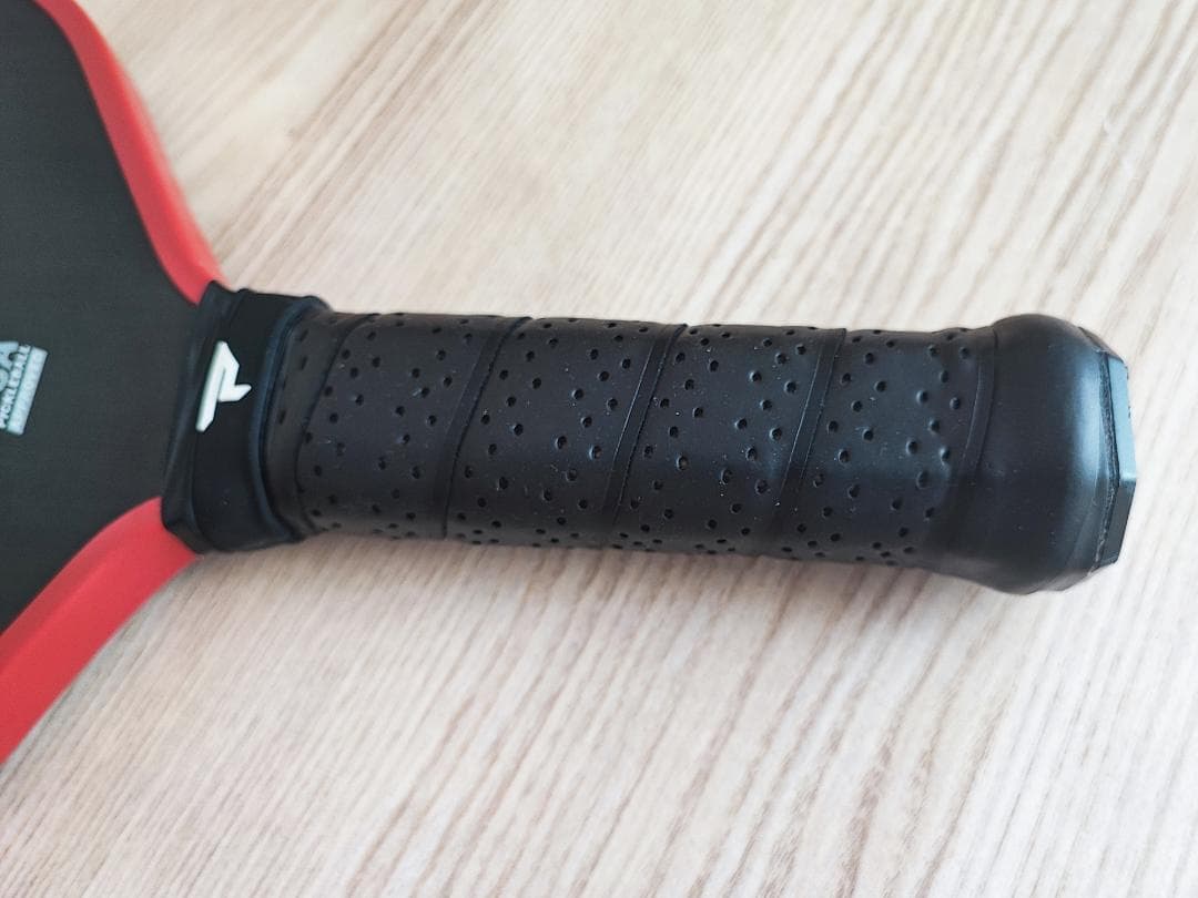 ピックルボールパドル Paddletek Bantam TKO-C ワイルド 赤