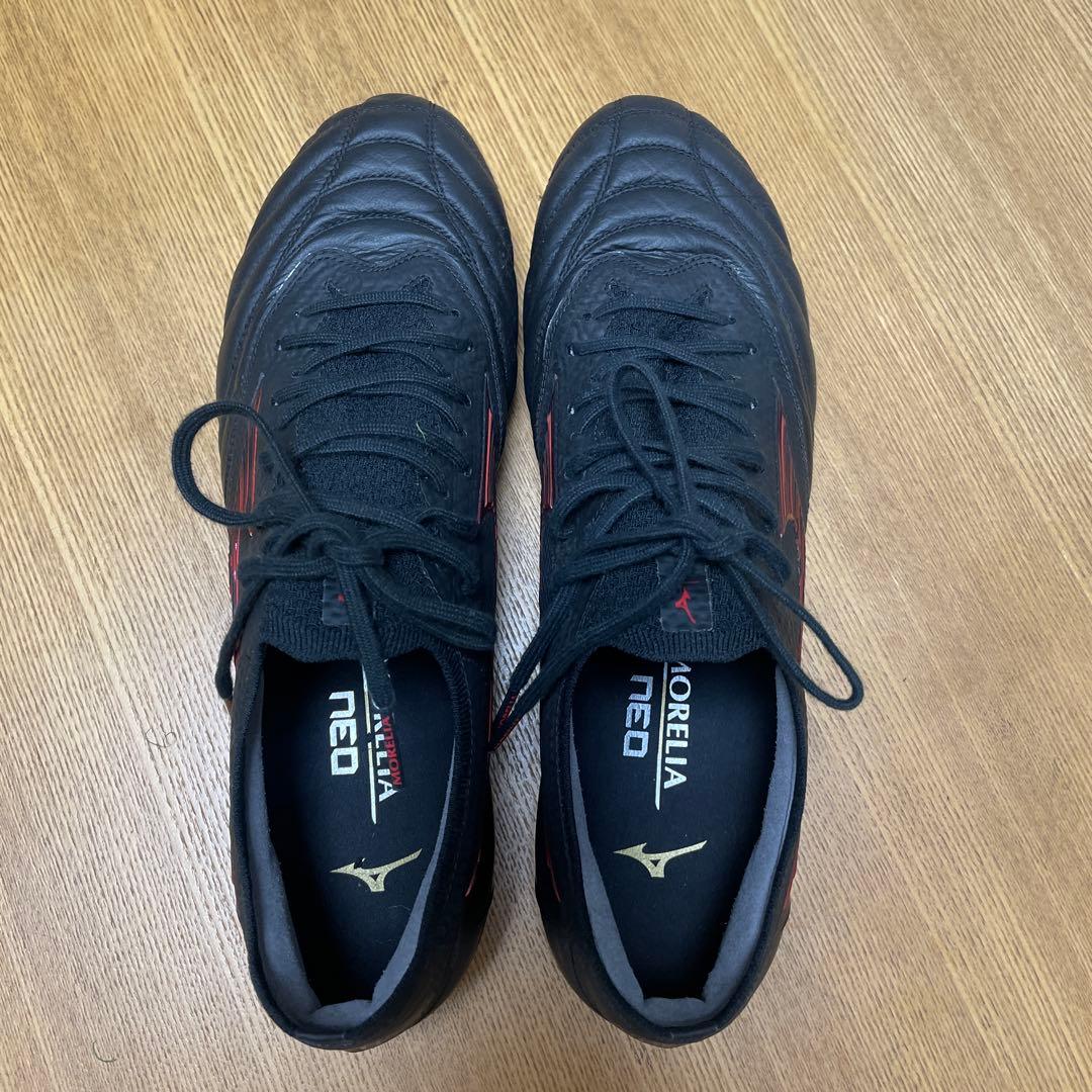 Mizuno Morelia Neo 4限定モデル ブラック/レッド スパイク
