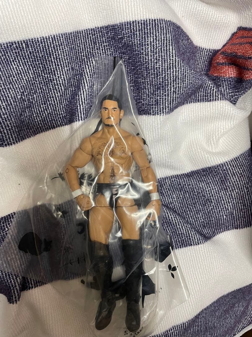 WWE マテル　柴田勝頼　AEW カスタムフィギュア