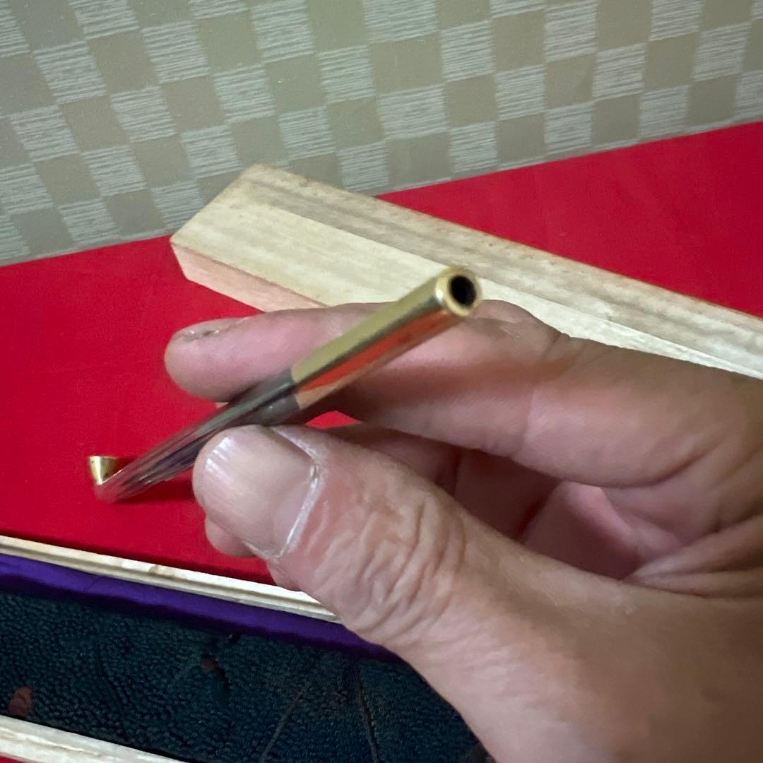 時代金工 在銘 金口火皿 K22刻印銀彫金 竹林図彫 キセル 更紗煙管袋付