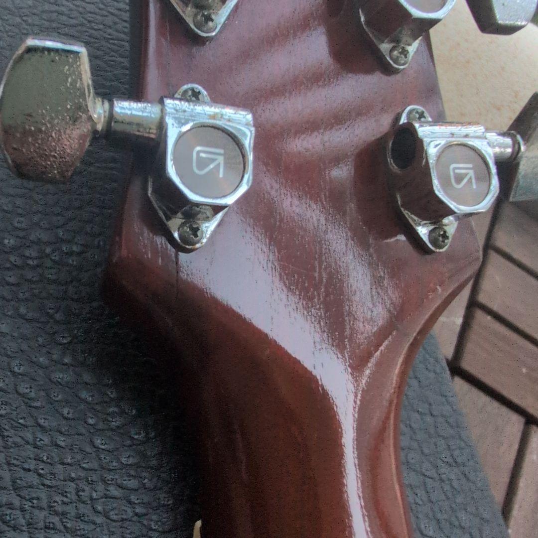 Chaki Wー3F 色々難ありのドレッドノートです。