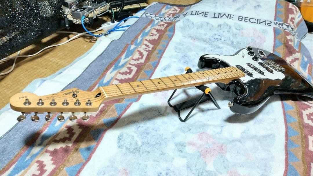 ♪Squier 「Silver Series ストラト」Mシリアル、♪フジゲン製