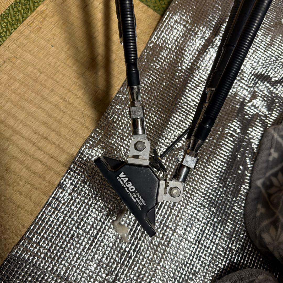 佐*一様 HF用小型アンテナ　コメットVA30　７ｍｈｚ　２１ｍｈｚ　２８ｍｈｚ