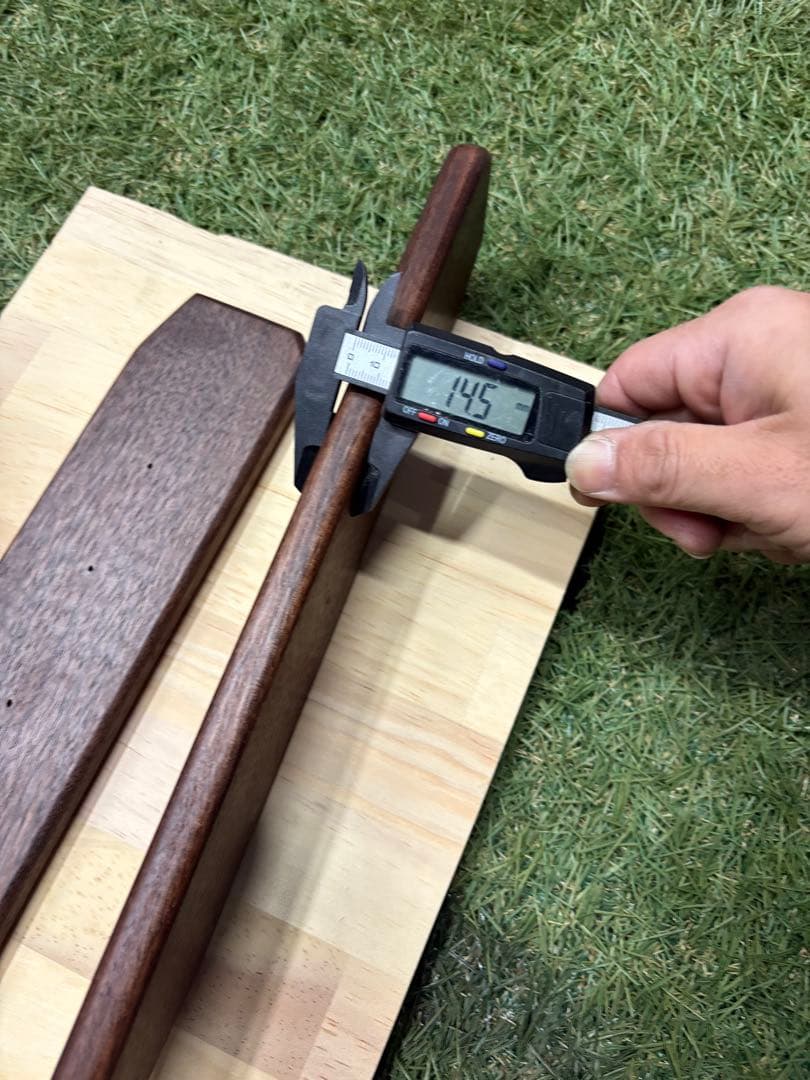 AS2OVローバーチェア用肘掛け　ウォールナット