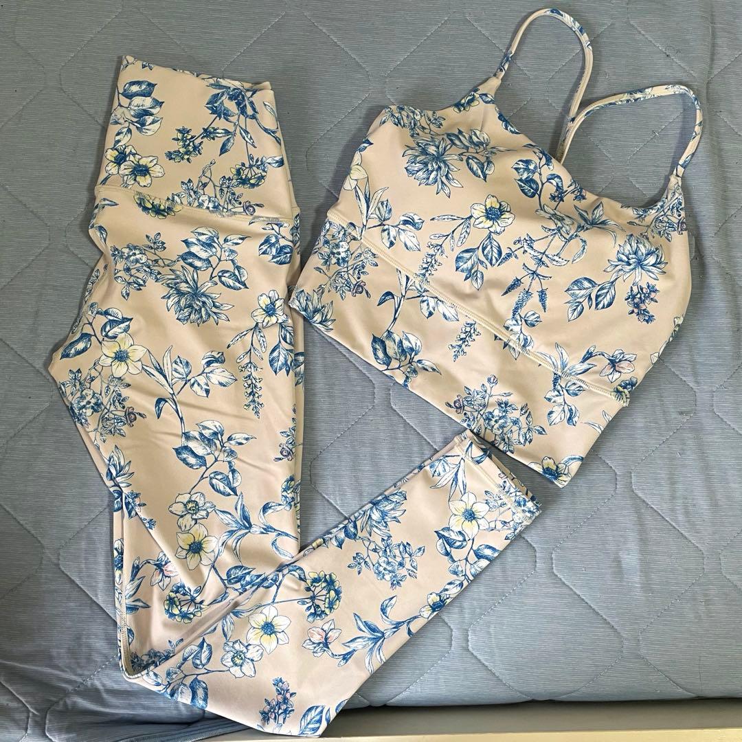 【SUKALA】 花柄ヨガウェア ブラトップ＆レギンス 上下セット S