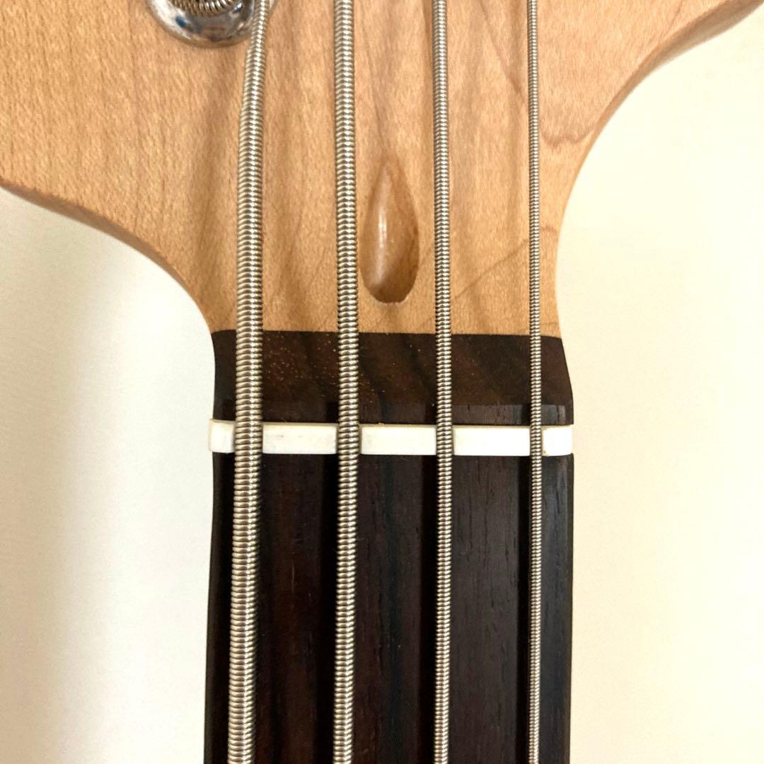 Squier Affinity ジャズベース　フレットラップ付き！