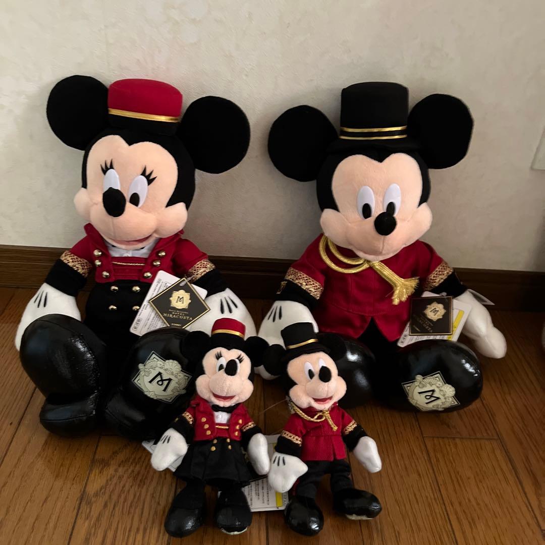 ミラコスタ　ぬいぐるみ＆ぬいぐるみバッチ