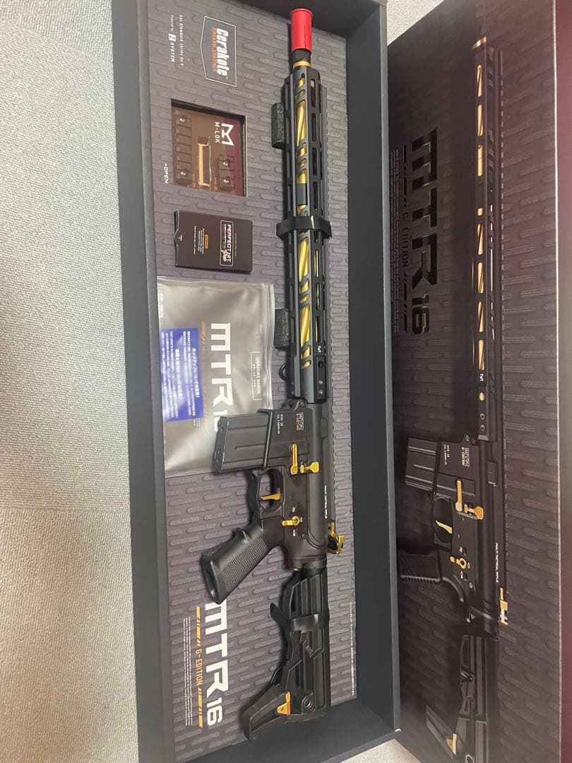 東京マルイMTR16 ガスガン ブラック/ゴールド