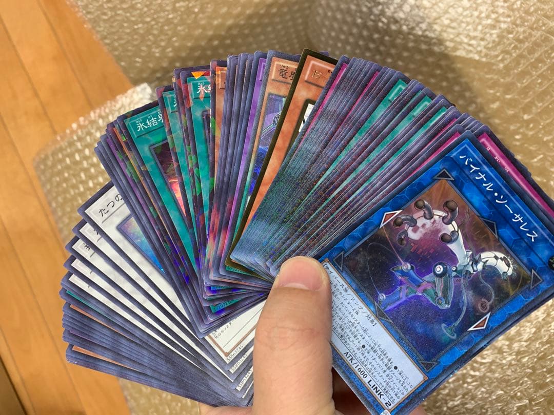遊戯王 カード 日本版 スーパーレア 10kg以上