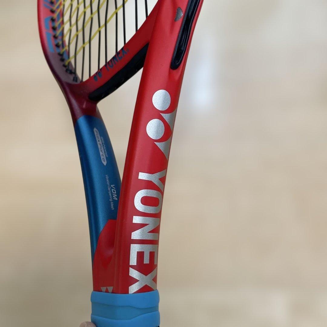 YONEX　VCORE 100