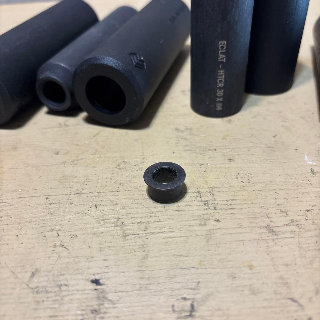 eclat VENOM NYLON/CRMO PEG BMX プラペグ 4本