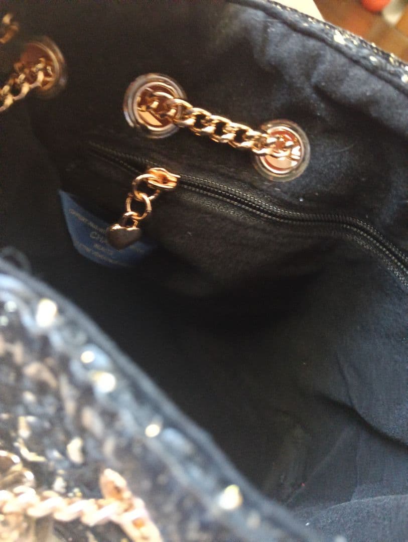 希少新品CHANEL シャネルノベルティーバッグゴールドチェーンブラックラメ