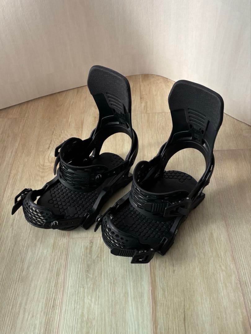 YESビンディング　SELECTKOWALCHUK Mサイズ