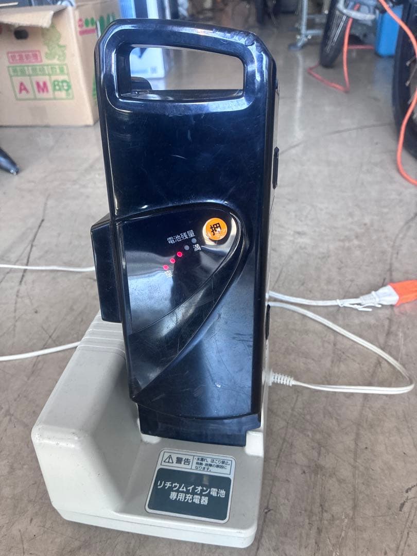 Panasonic 電動自転車充電器￼￼￼セ-トNKY513B02B