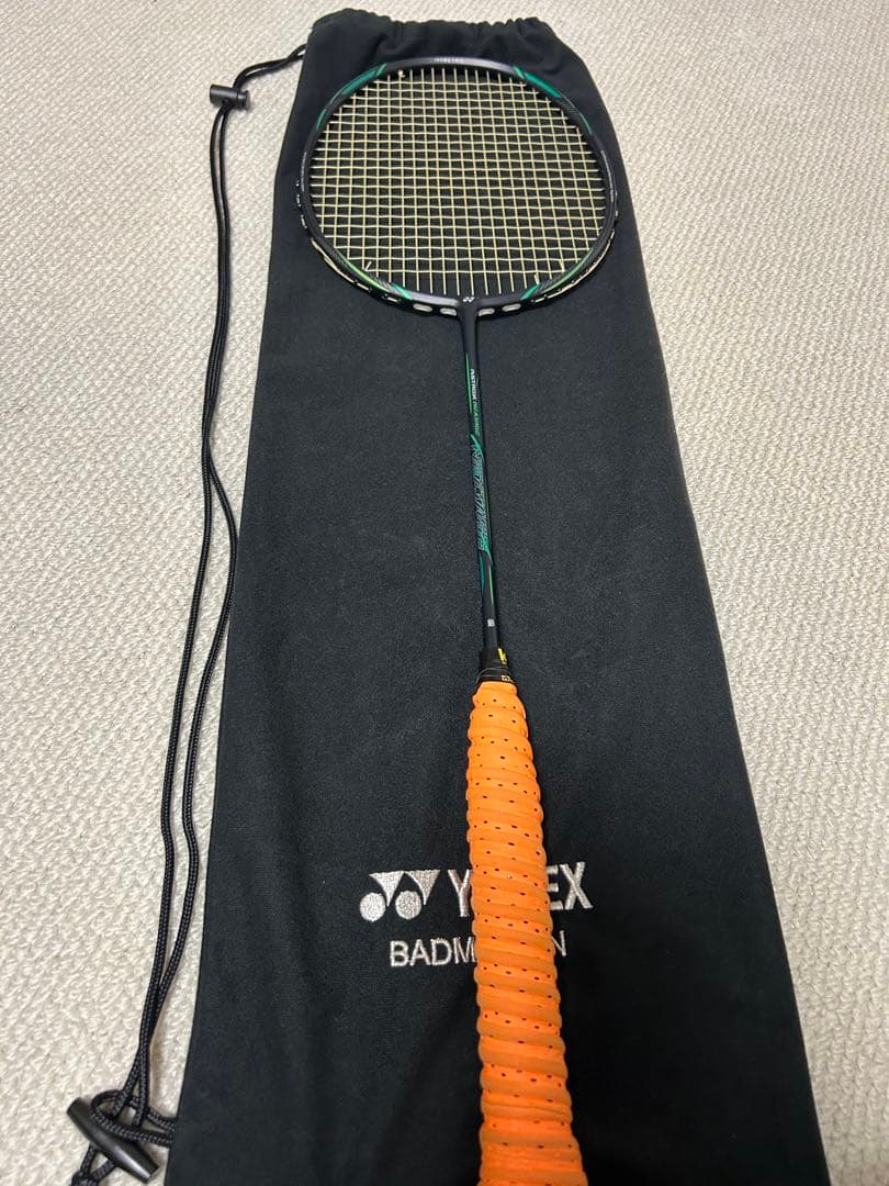 YONEX アストロクスネクステージ　バドミントンラケット