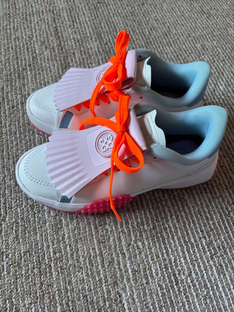 ジーフォアゴルフシューズ