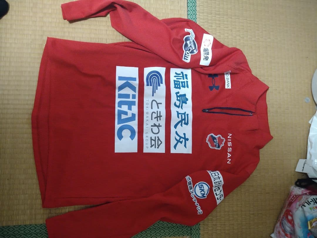 ゆ*ん様 いわきFC２０２４年ジャージ赤い長袖シャツ NISSAN KITAC