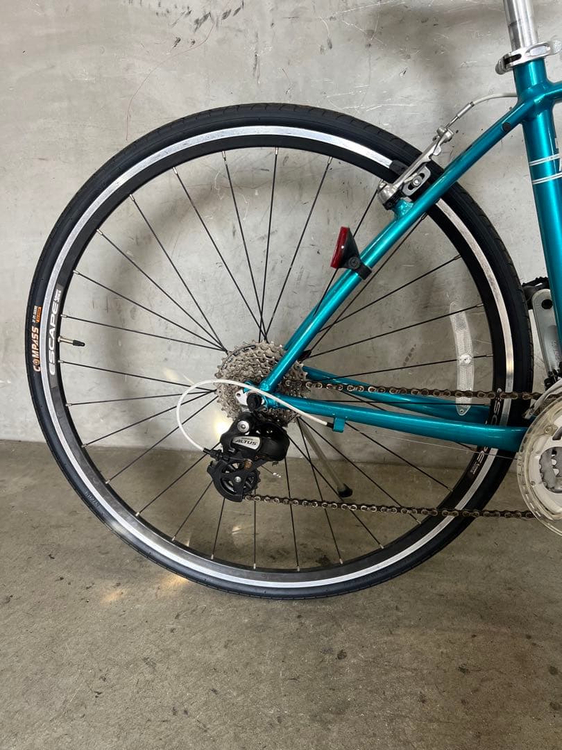 クロスバイク GIANT ESCAPE R3 ジャイアント 700c