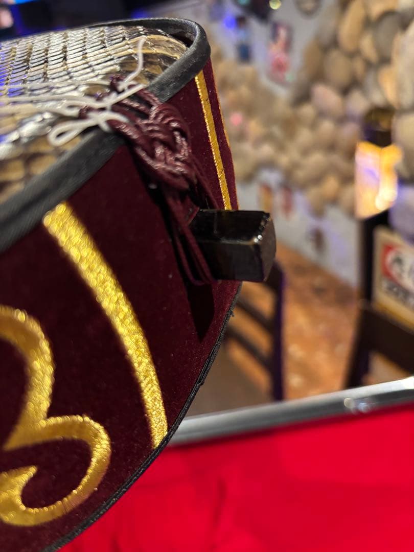 三線　本革　沖縄三味線　ハードケース、バチ付き