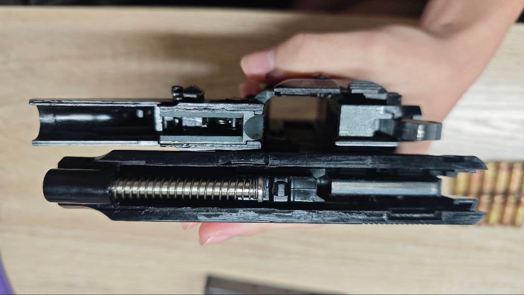 マルシン ベレッタ M84 モデルガン ハンドガン 訳あり