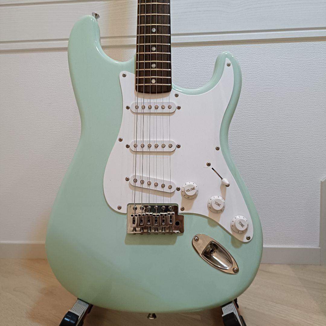 メンテ済｜Squier ストラトキャスター エレキギター サーフグリーン