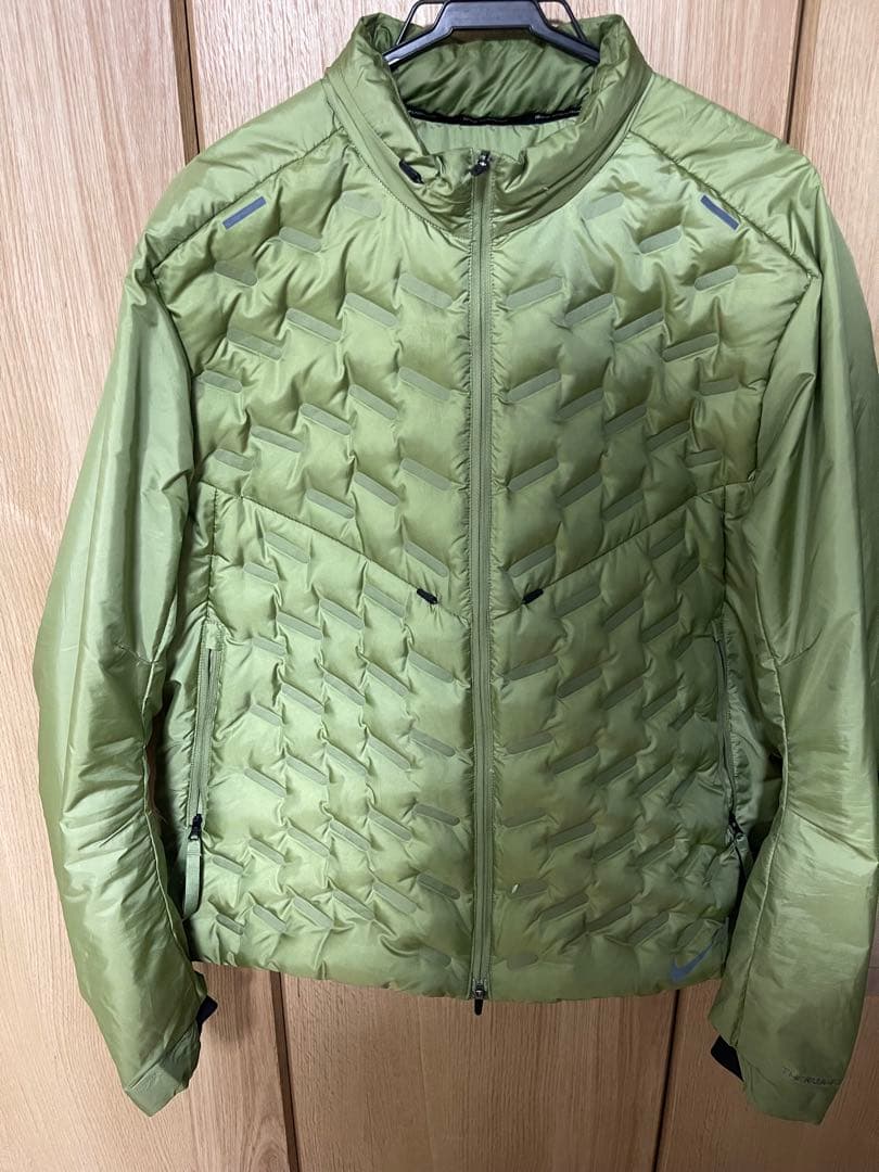 ナイキ Therma-FIT ADV レペルダウンフィル ランニングジャケット