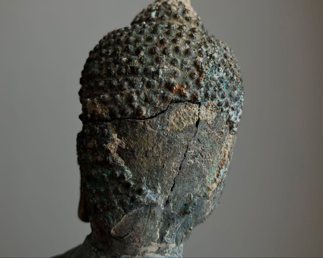 【悟り仏。タイ青銅古仏】アユタヤ王朝初期〜中期14〜15世紀頃 骨董仏教美術彫刻