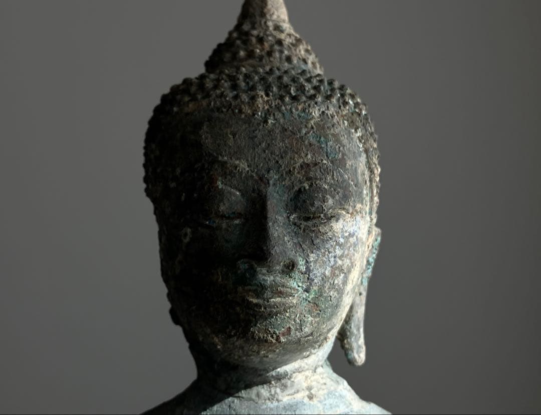 【悟り仏。タイ青銅古仏】アユタヤ王朝初期〜中期14〜15世紀頃 骨董仏教美術彫刻