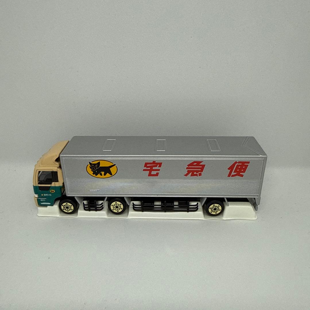 トミカ 宅急便トラック エラー品