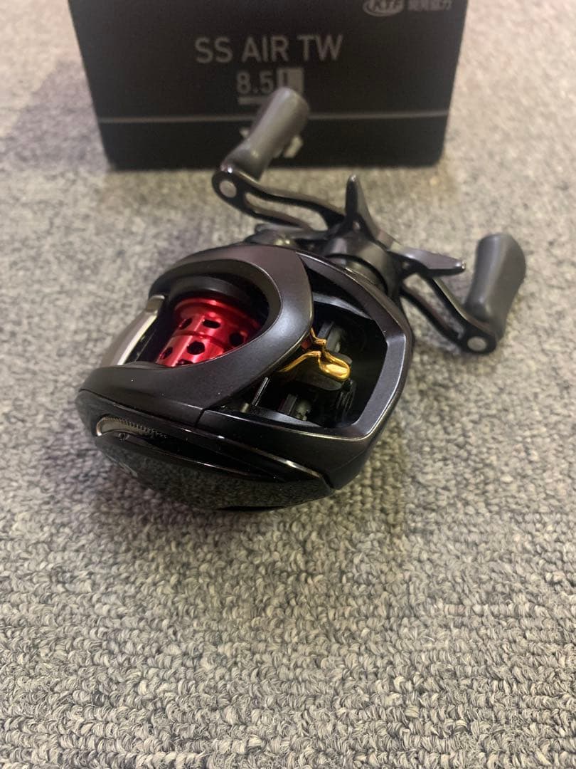 ダイワ 23 SS AIR TW 8.5L