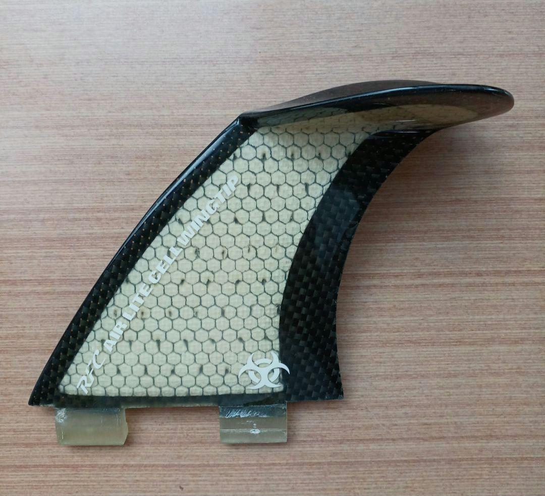RFC AIR LITE CELL WINGTIP　カーボン センターフィン
