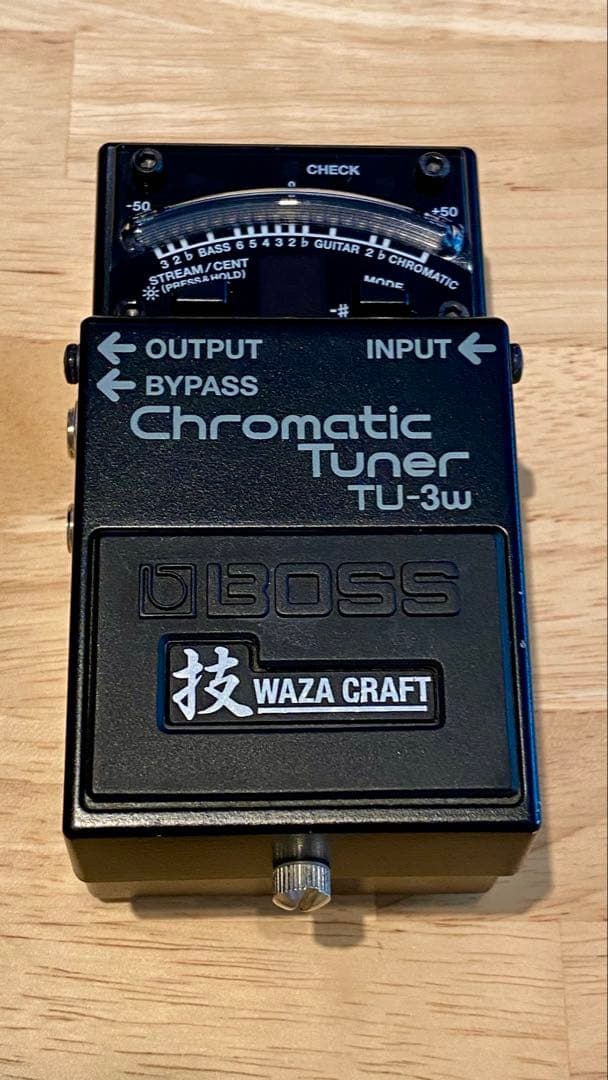 BOSS クロマチックチューナー TU-3w