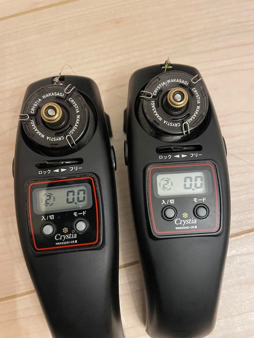 わかさぎ電動リールCrystia-CR III 【動作良好】