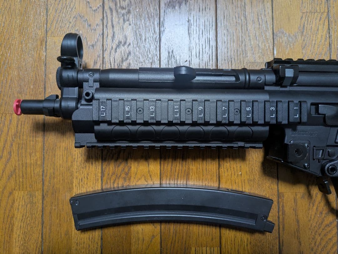 東京マルイ MP5 A5 RAS 電動ガンライトプロ　10禁