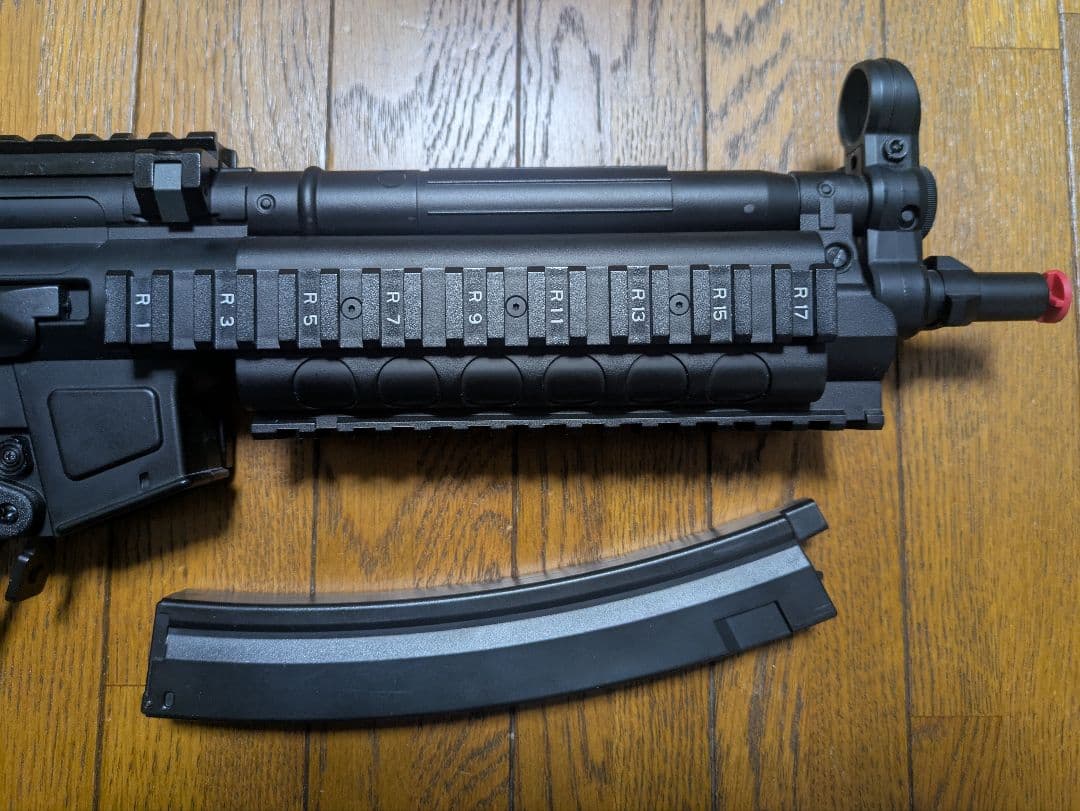東京マルイ MP5 A5 RAS 電動ガンライトプロ　10禁