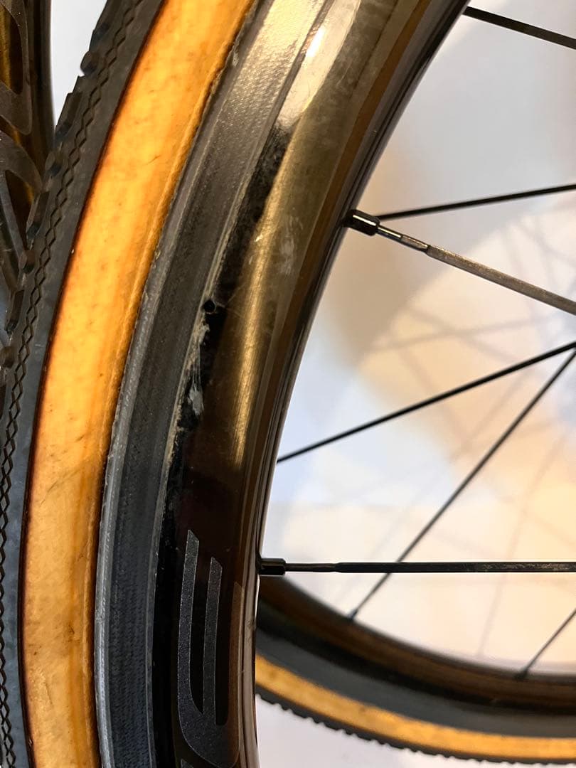 シマノWH-R9100 C40TUデュラエース　スプロケ付き　ホイールバック付き