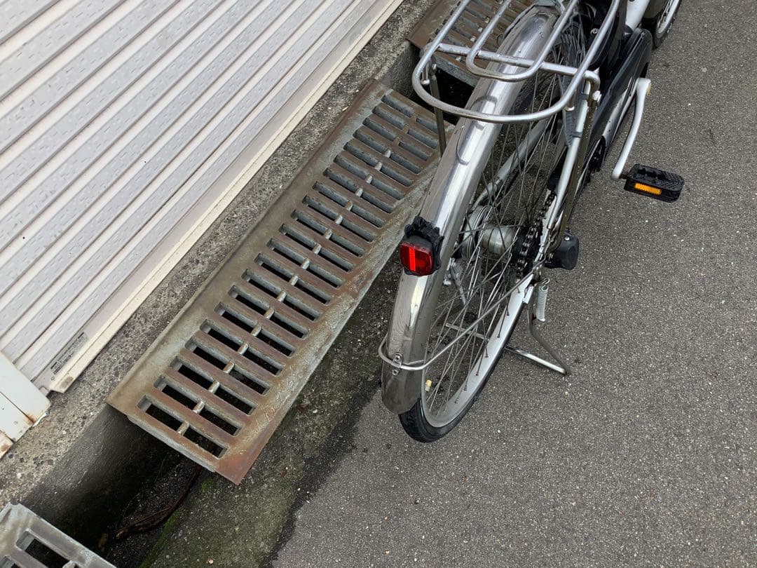 パナソニック新機種電動アシスト自転車viviTX26インチシルバーボディー