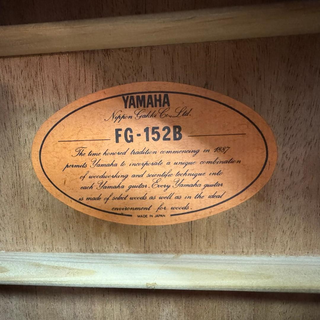 ☆☆YAMAHA　アコースティックギター　FG-152B　オレンジラベル　ヤマハ