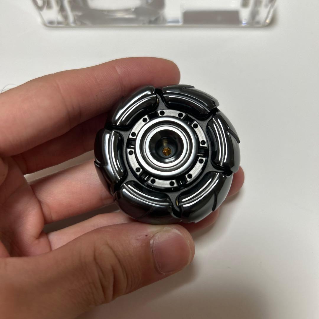 GoBiggeR Pillbug ハンドスピナー　フィジェットトイ