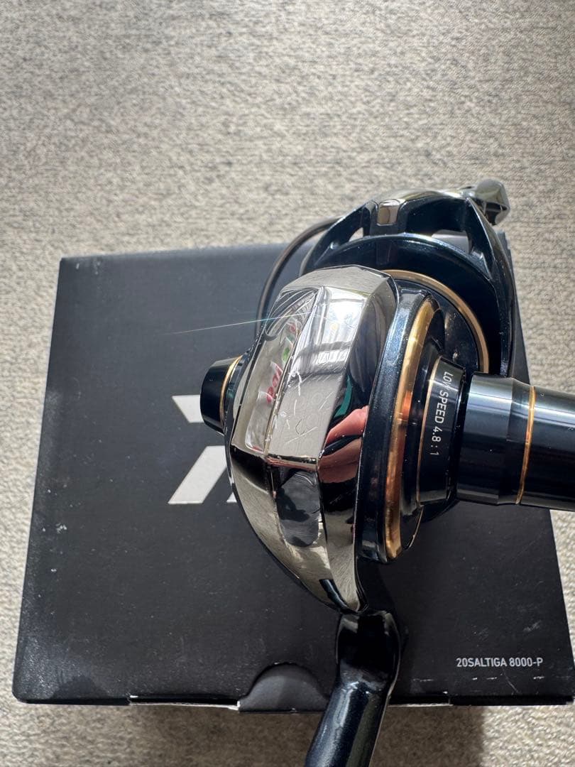 【訳あり】ダイワ 20SALTIGA 8000-P ドラグノブ欠品 ボディ傷あり
