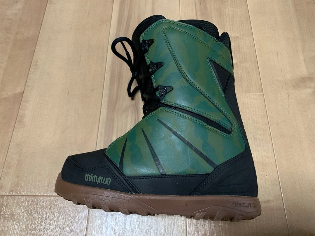 32 thirtytwo LASHED スノーボード　ブーツ