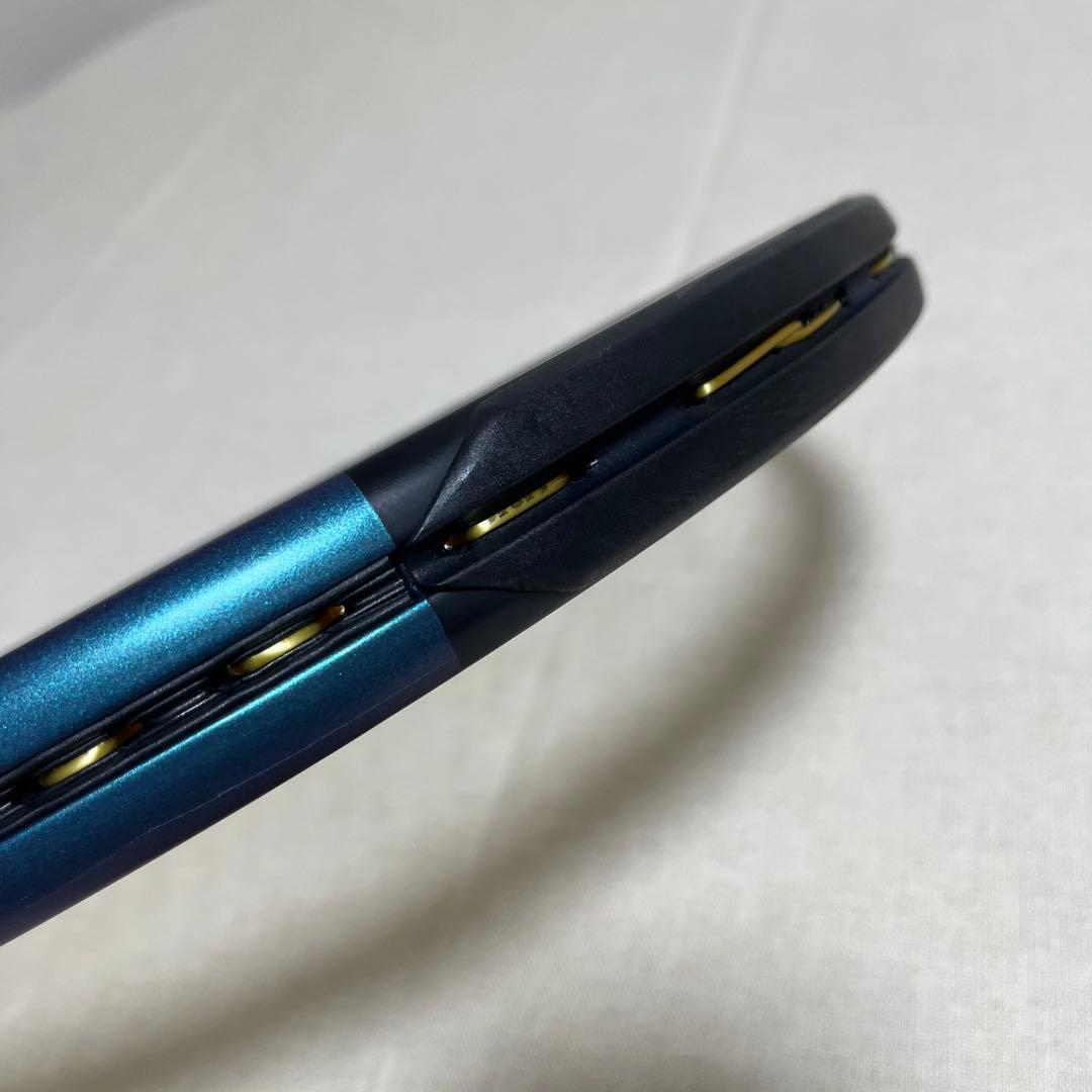 ③ Wilson Ultra 100L V4 G2テニスラケット 専用ケース付き