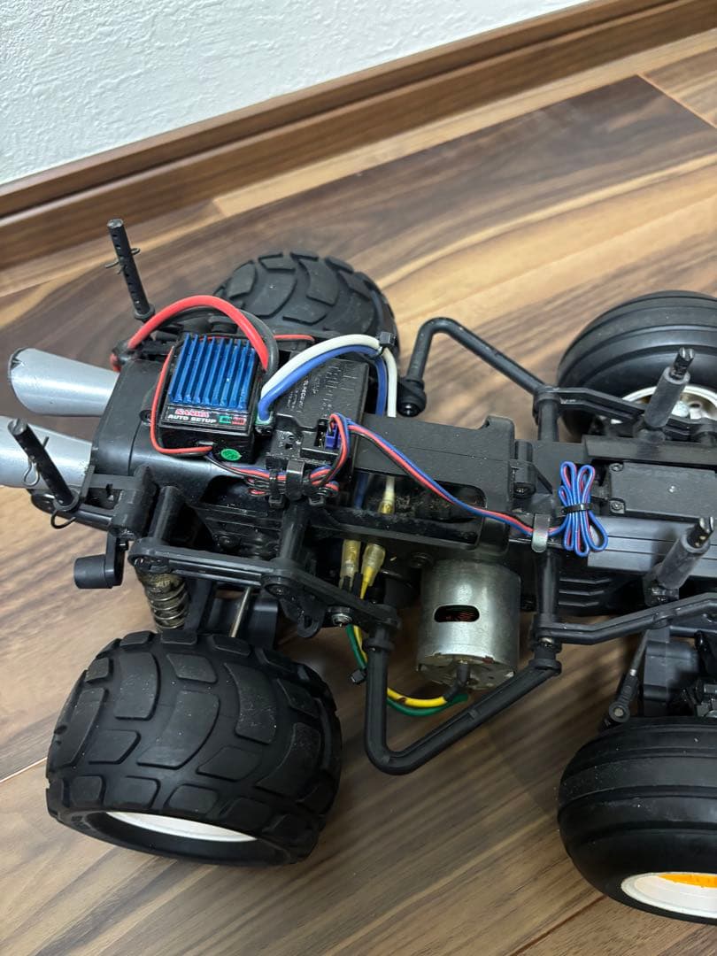 コミカルホーネット　ラジコン