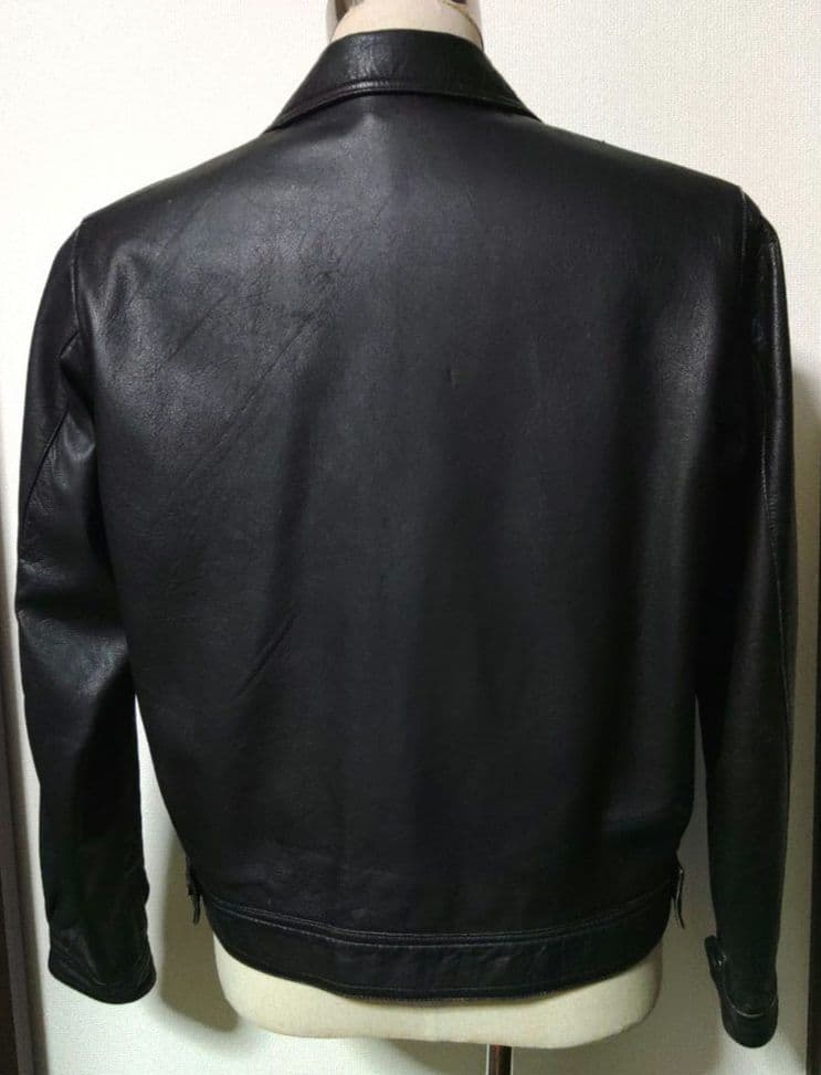 黒 革ジャケット②