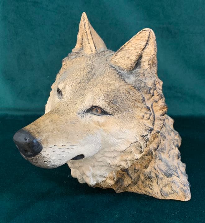 Timber Wolfの彫像、美術工芸品