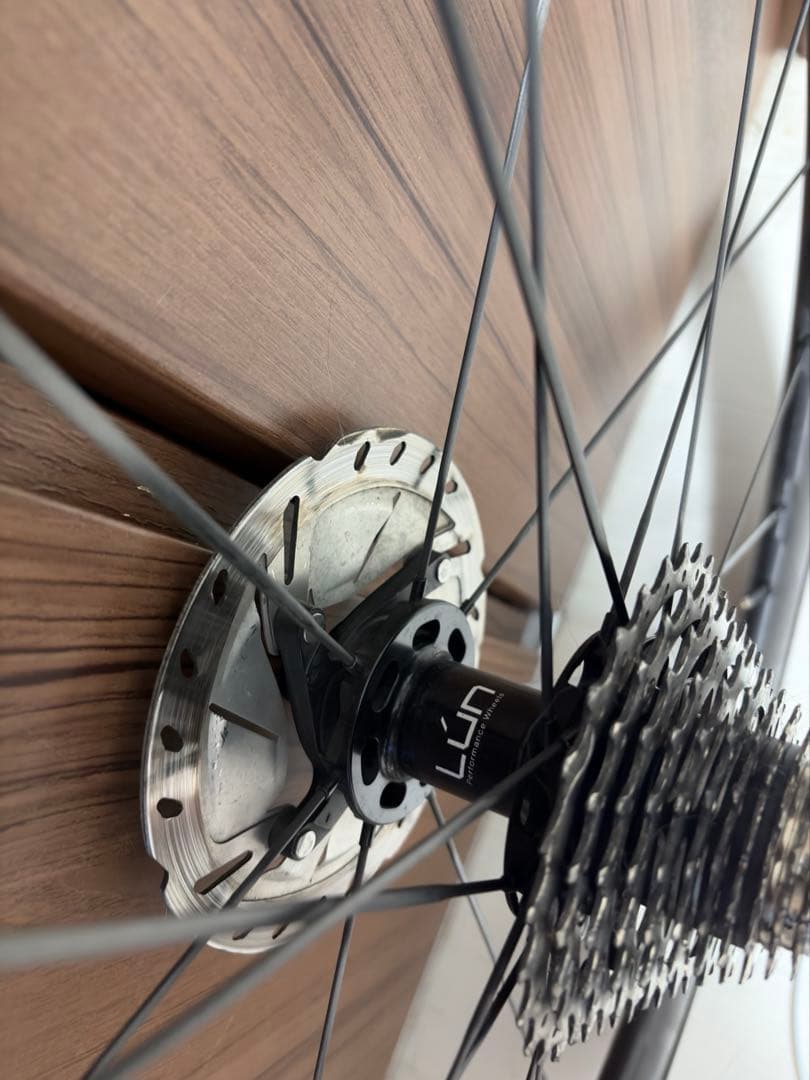 Lin HYPER 38mm カーボンホイール