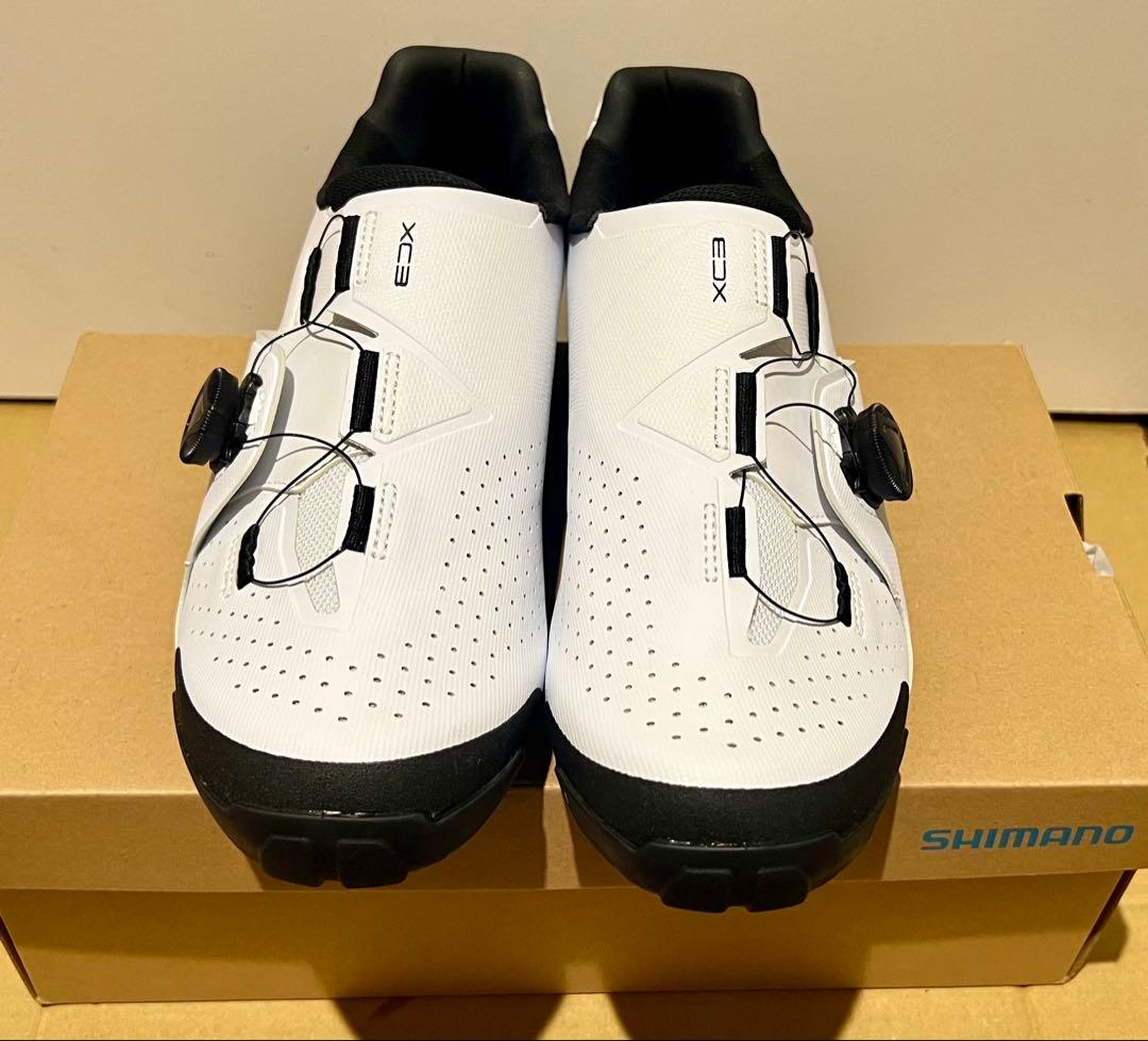 シマノ　サイクルシューズ　XC3 未使用 29.2